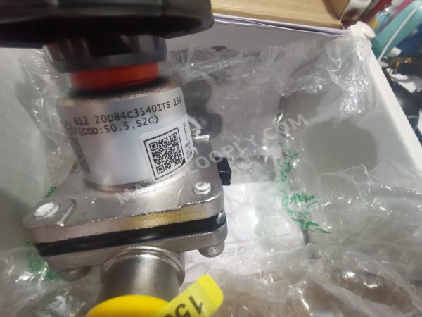 GEMÜ 612 20D84C35401TS 60170989 Angle Seat Valve - New with Packaging