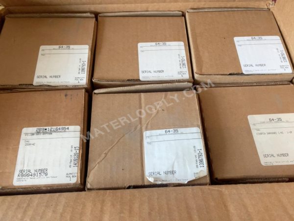 Fisher Pressure Regulator 64-35, New with Original Packaging - Image 4