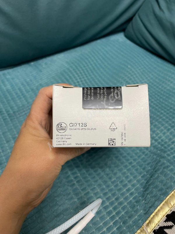 ifm Electronic Sensor GI712S (Model: GIIA4010 - 2PS/SIL2/US)