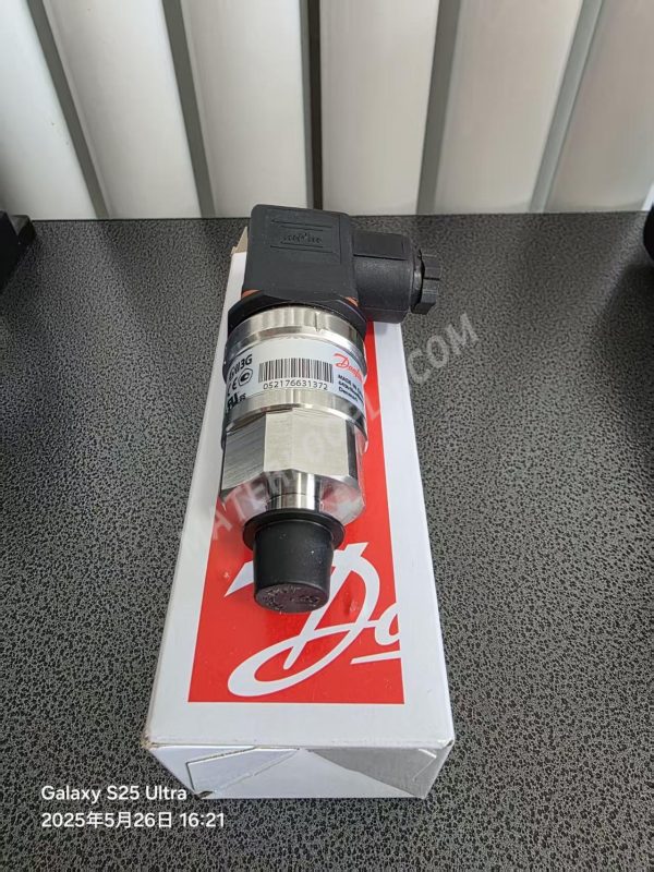 Danfoss Pressure Transmitter MBS 3000, Model 060G1430 - Image 2